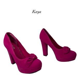Kaya Betty Fuchsia Bow Faux Suede Platform Heels Size 8